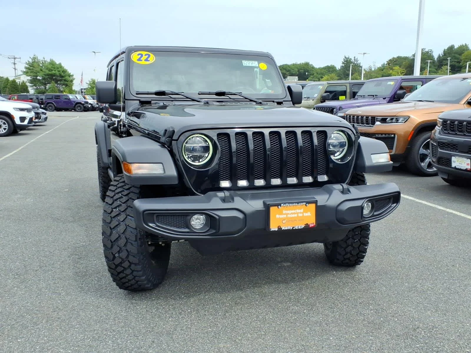 Certified Used 2022 Black Clearcoat Jeep Unlimited Willys image 4