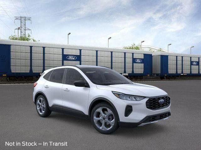 New 2026 Space Silver Metallic Ford ST-Line image 34