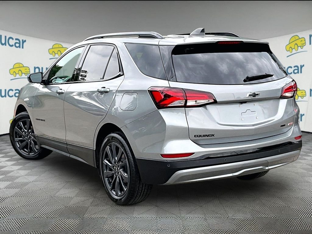 Used 2024 Gray Chevrolet RS image 4