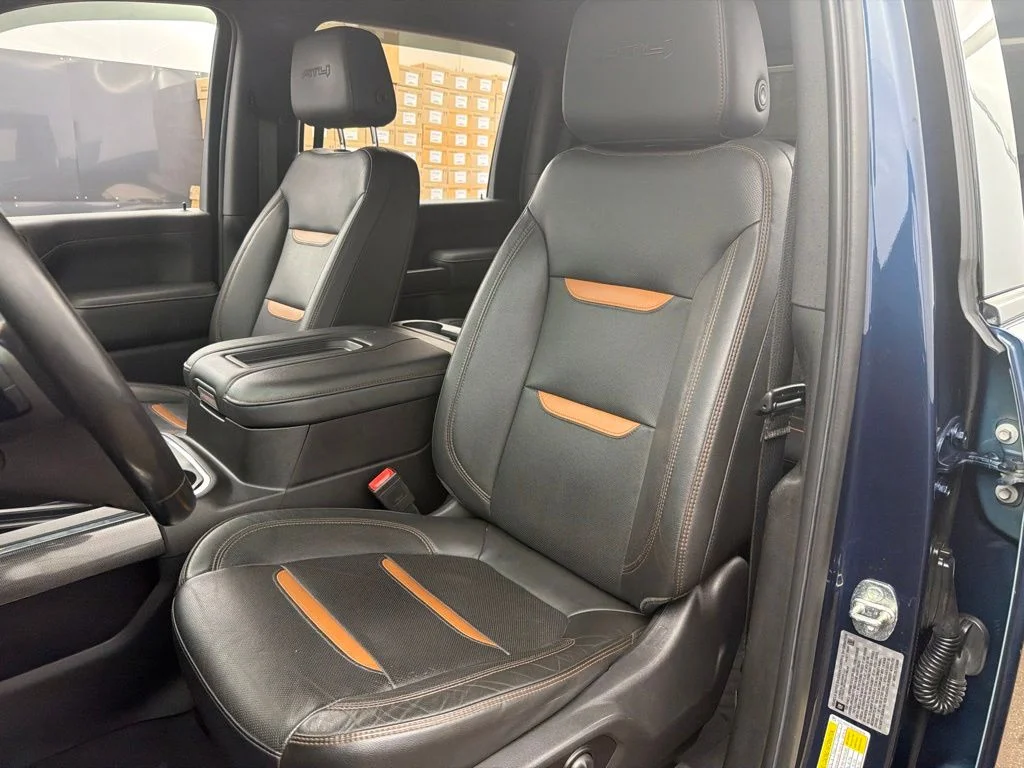 Used 2020 Blue GMC AT4 image 19