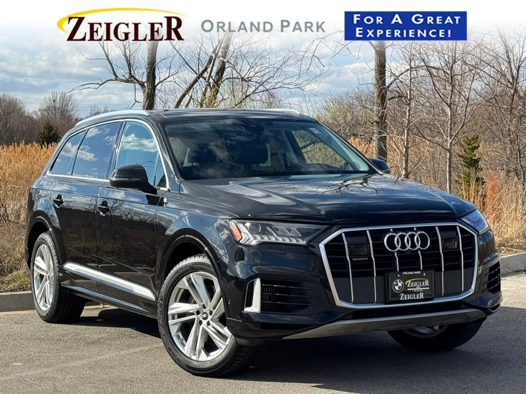 2024 Audi Q7 55 Premium Plus quattro Tiptronic's photo