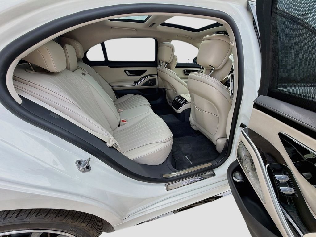 Certified Used 2023  Mercedes-Benz S 580 image 29
