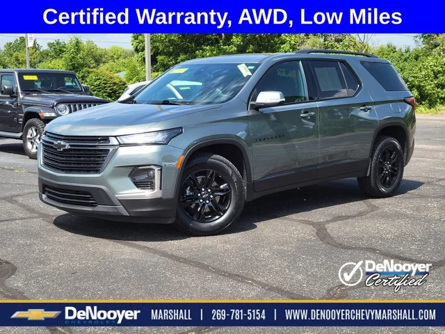 2023 Chevrolet Traverse LT Cloth
