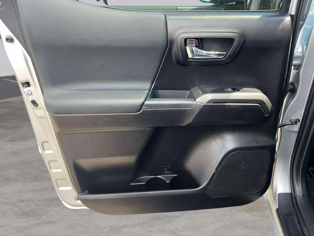 2020 Toyota Tacoma TRD Sport - Photo 23