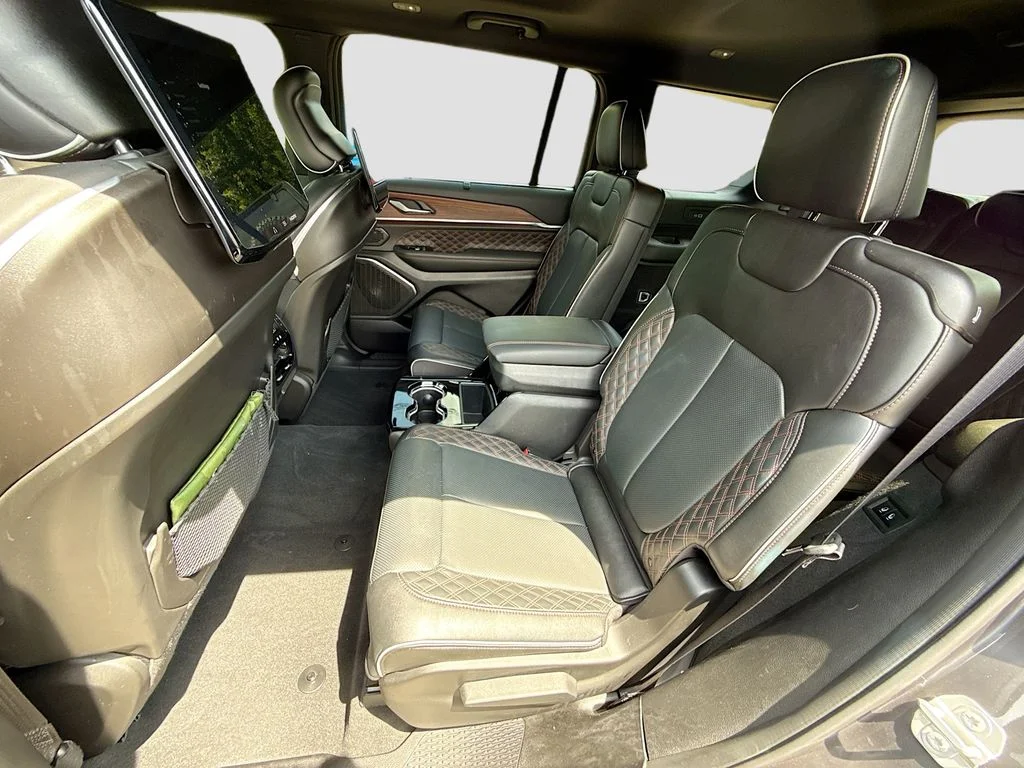 Certified Used 2024 Bright White Clearcoat Jeep Laredo X image 26
