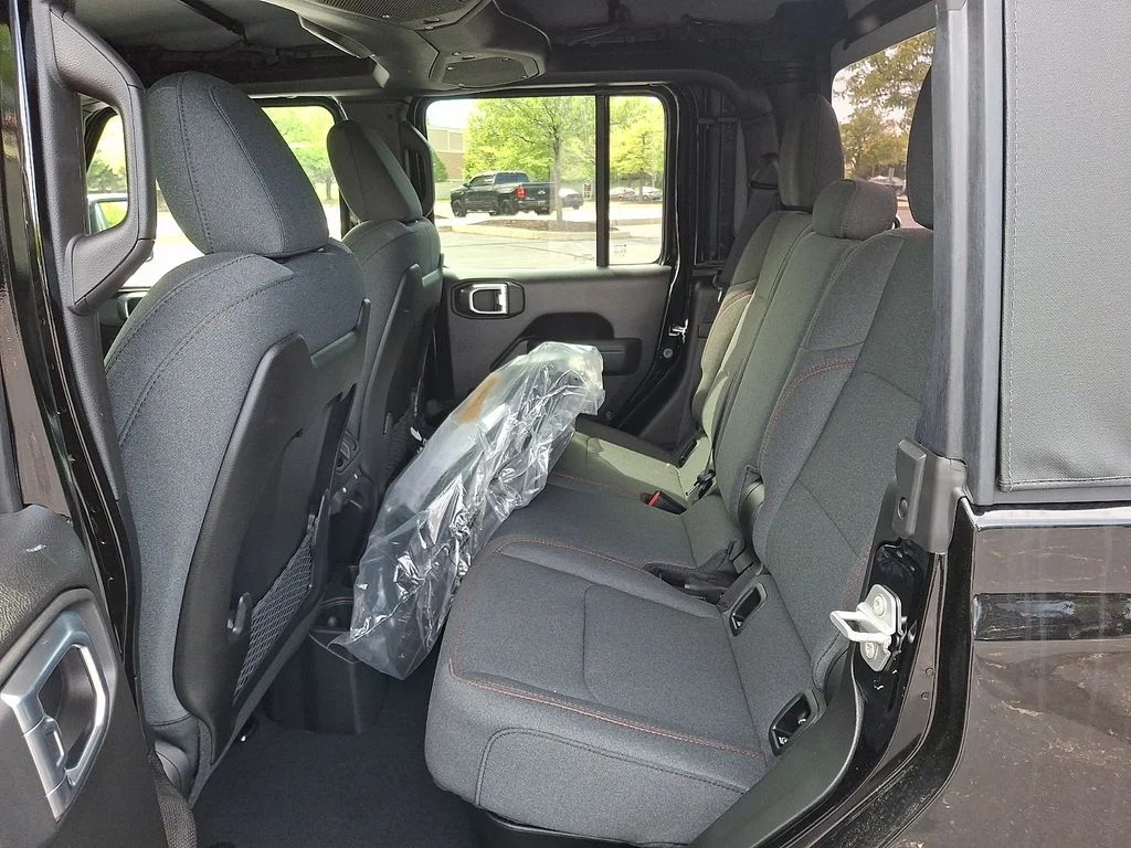 New 2026 Black Clear-Coat Exterior Paint Jeep Shadow Ops image 6