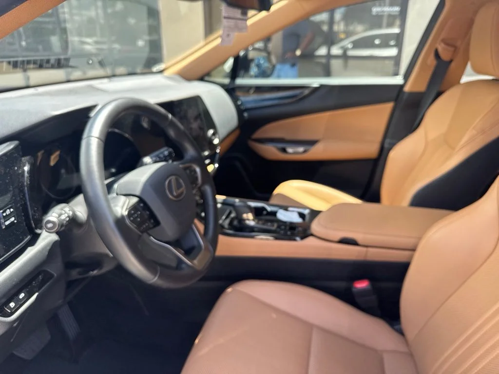 Certified Used 2025 White Lexus 350h Base image 24