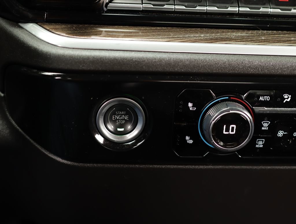 Used 2024 Dark Ash Metallic Chevrolet LT (2FL) image 18