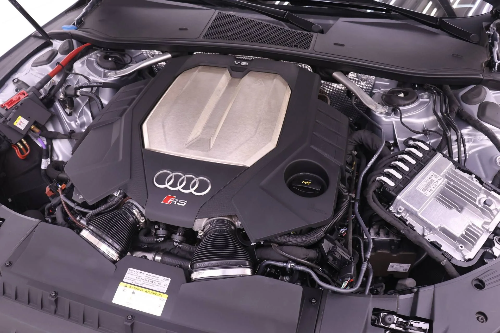 Certified Used 2024 Silver Audi 4.0T Performance image 23