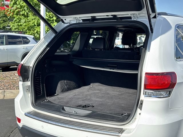 Used 2020 White Jeep Limited image 21