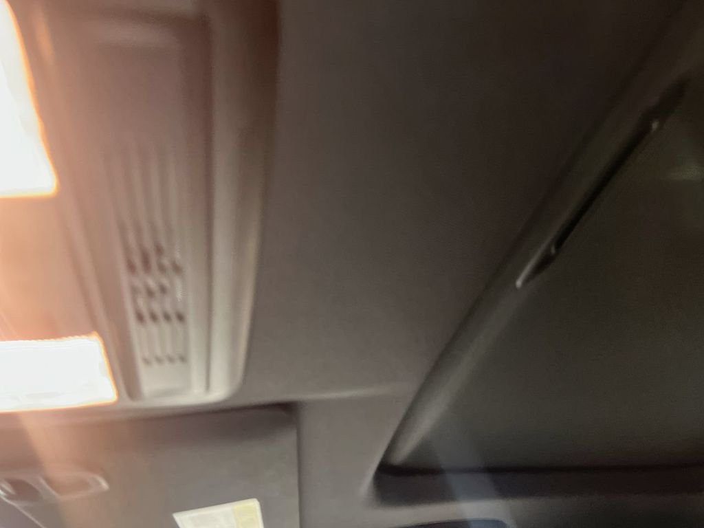 Used 2020 White Honda EX image 15