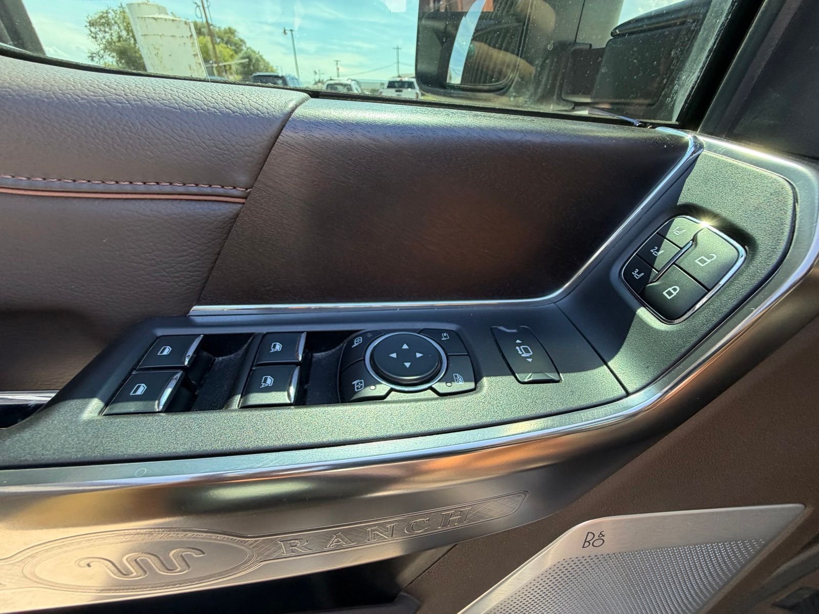 Used 2023 Brown Ford King Ranch image 8