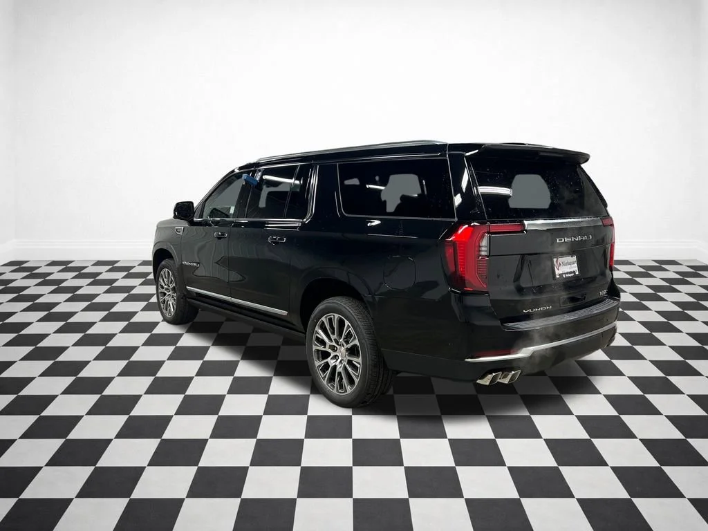 2026 GMC Yukon XL Denali - Photo 6