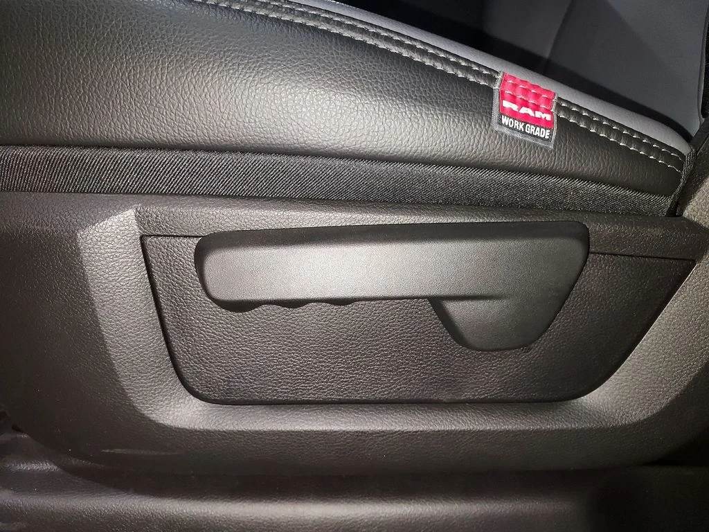 2026 RAM 2500 Tradesman - Photo 18