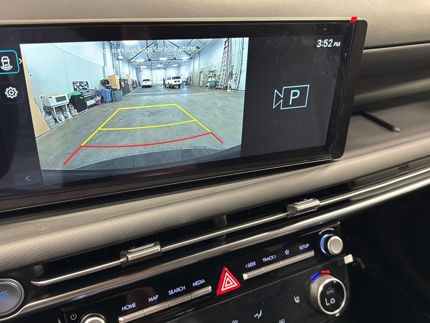New 2026 Atlas White Hyundai SEL image 42