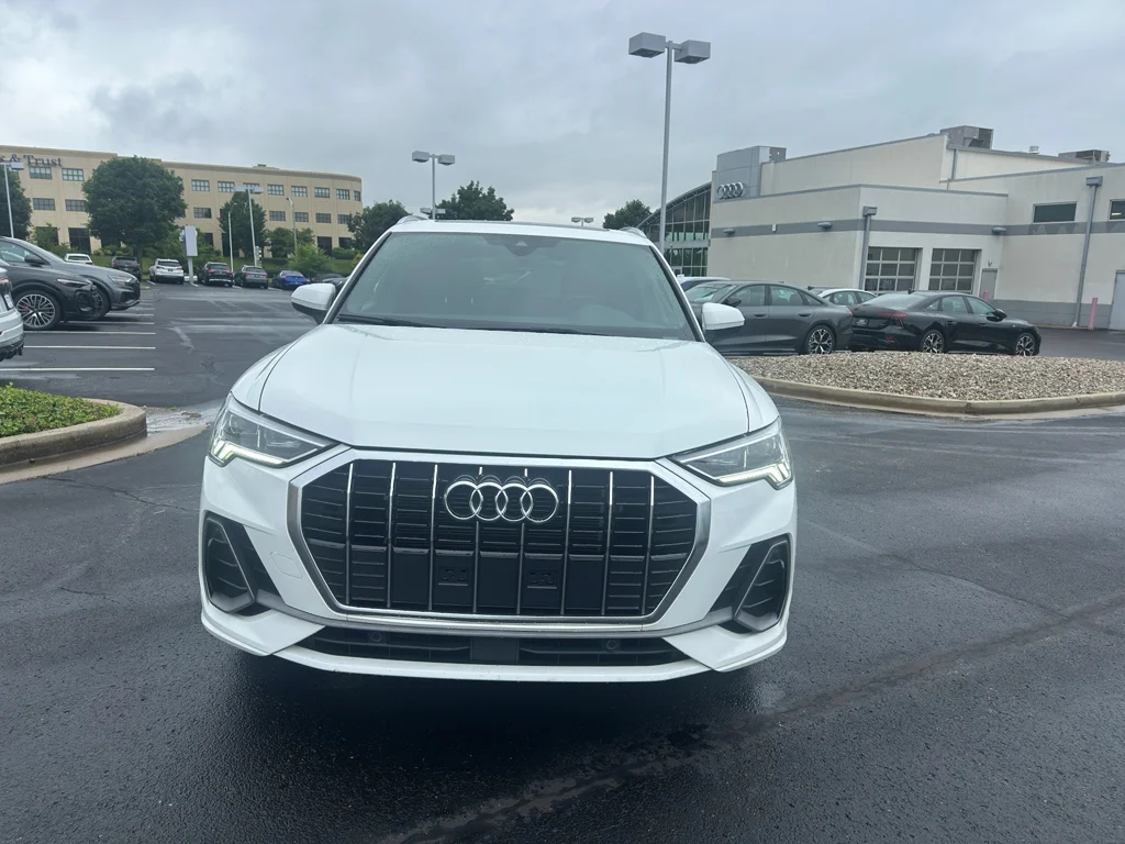 Used 2023 Ibis White Audi S line Premium image 2