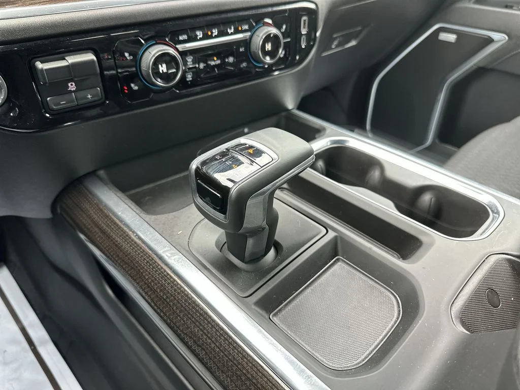 Used 2025 Gray Chevrolet RST image 19