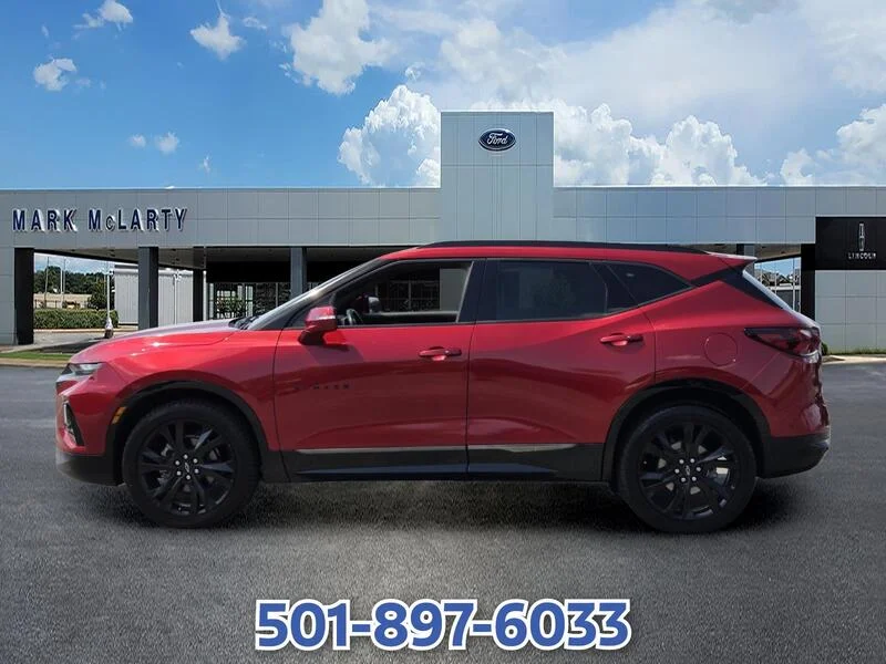 Used 2022 Cherry Red CHEVROLET FWD 4DR RS image 2