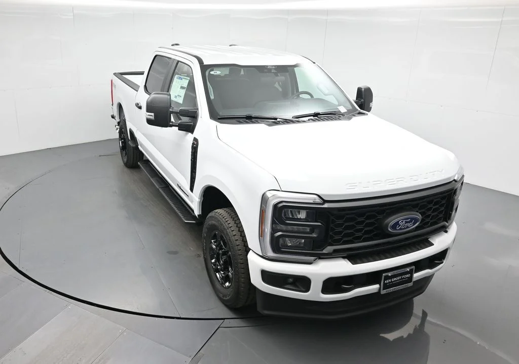 New 2026 White Ford XL image 35