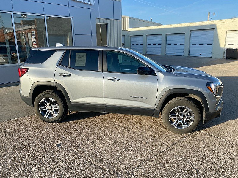 Used 2026 GMC Terrain Elevation with VIN 3GKALUEGXTL216068 for sale in Kansas City