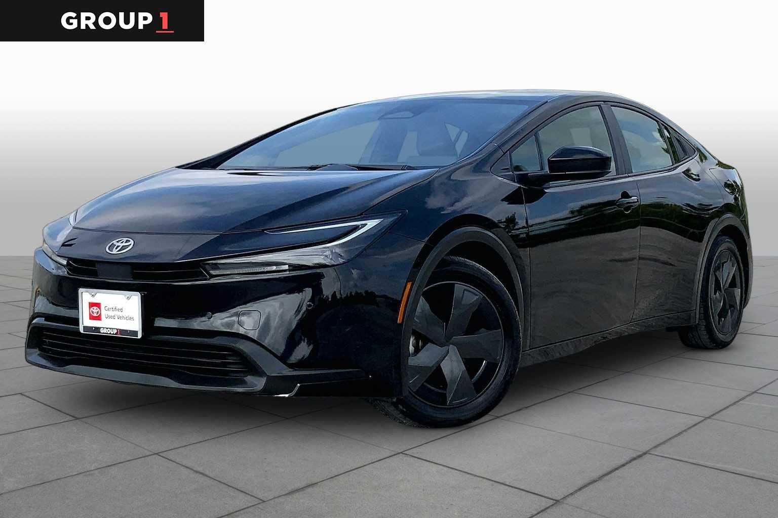 2025 Toyota Prius LE