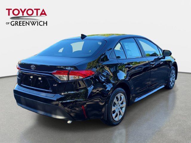 New 2027 Inked Toyota LE image 3