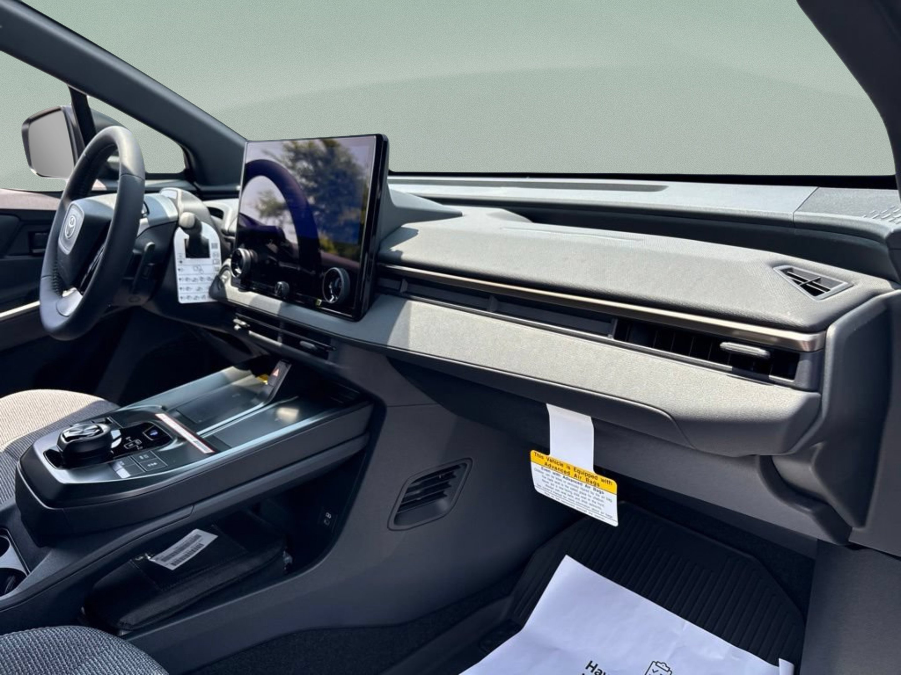 New 2026 Wind Chill Pearl Toyota XLE image 14