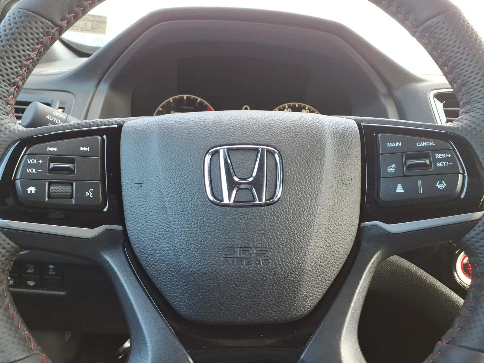 2026 Honda Ridgeline Black Edition - Photo 13