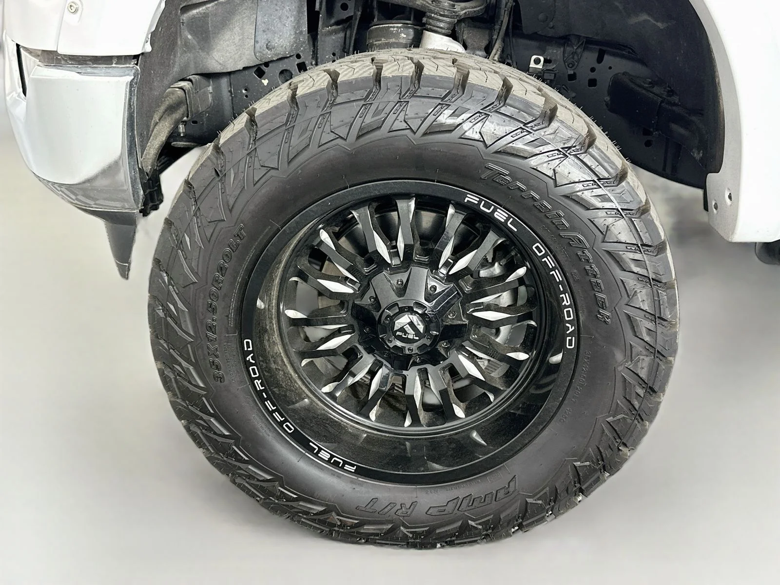 Used 2023 White Ford XLT image 30