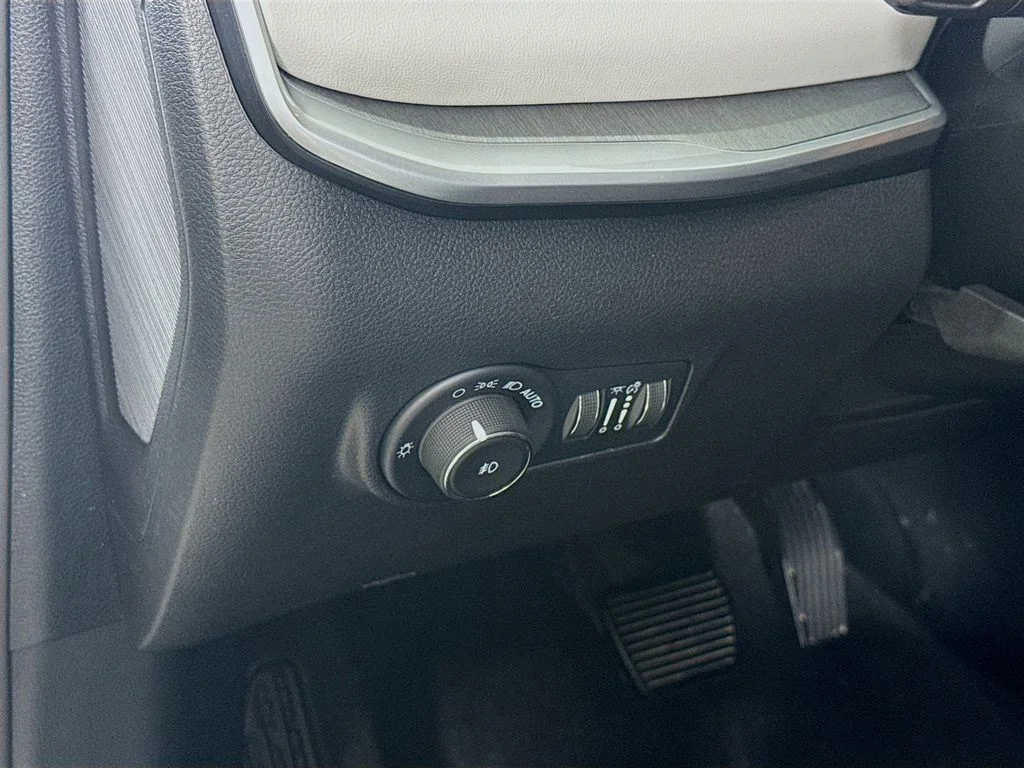 2025 Jeep Compass Limited - Photo 10