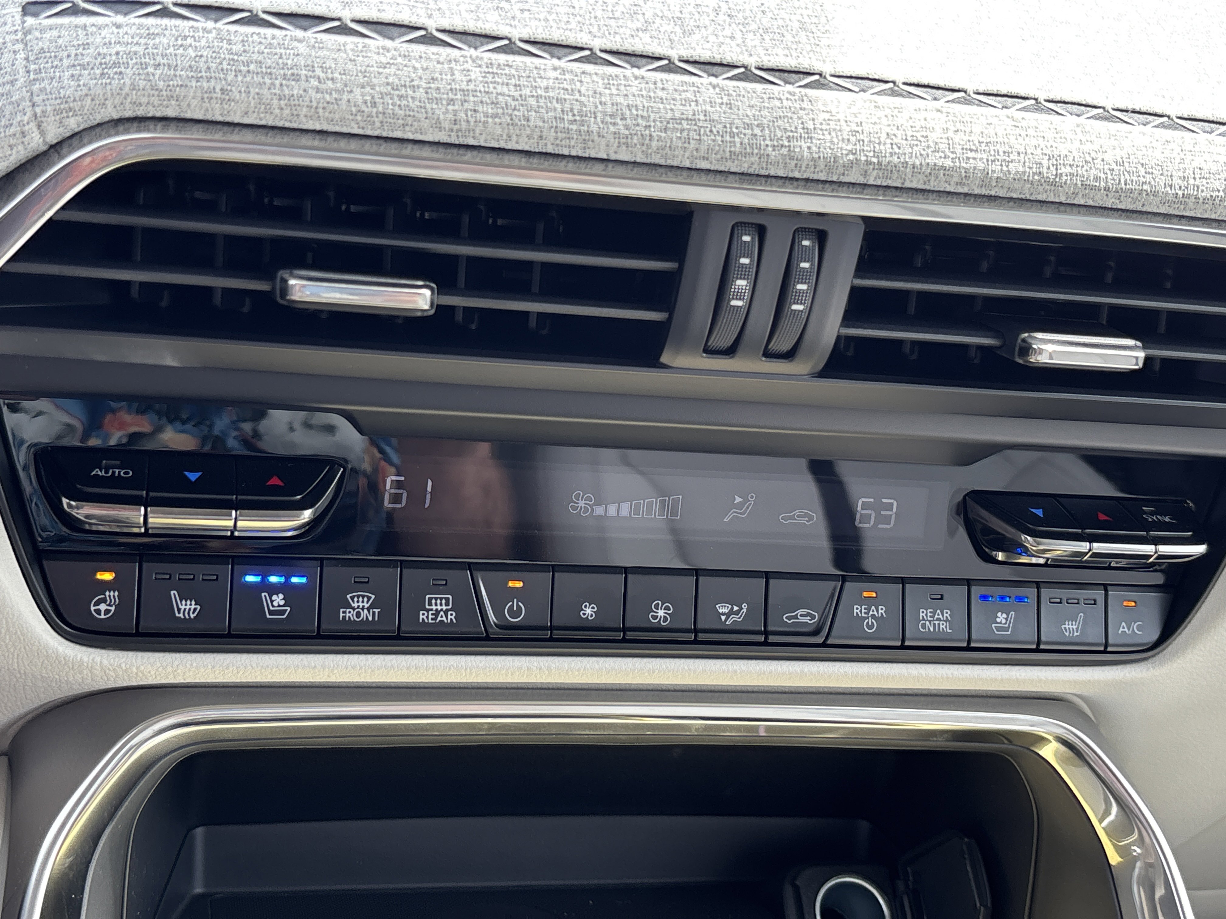 2026 Mazda CX-90 Premium Plus Package - Photo 39