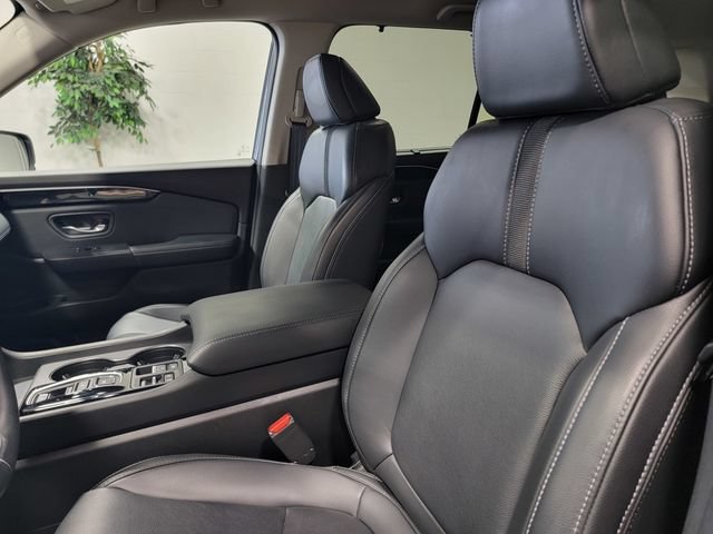 2023 Honda Pilot EX-L - Photo 12
