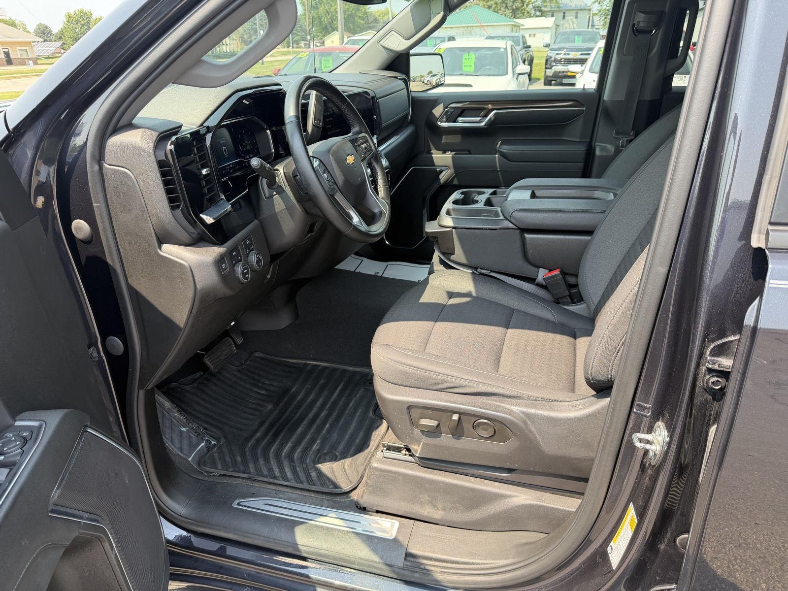 Used 2023 Dark Ash Metallic Chevrolet LT (2FL) image 11