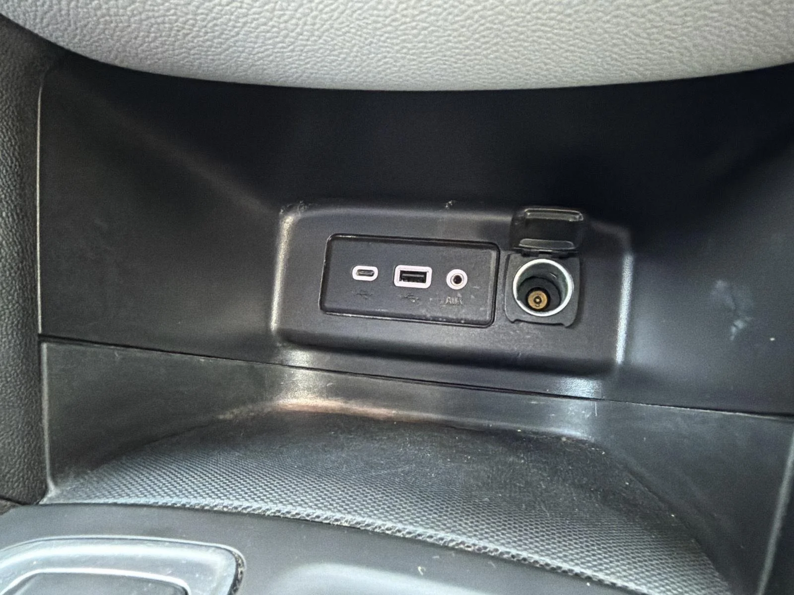 Used 2023 Iron Gray Metallic Chevrolet LT image 29