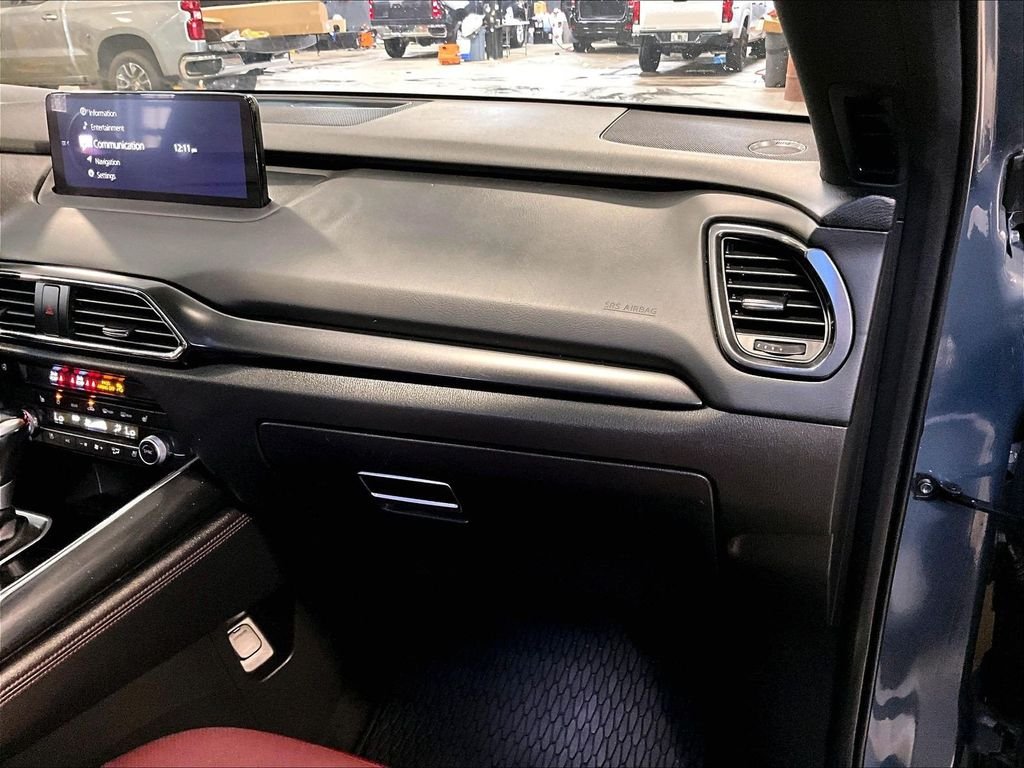 Used 2023 Gray Mazda Carbon Edition image 13