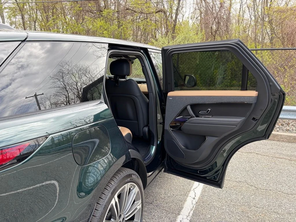 New 2026 Green Land Rover Dynamic SE image 16