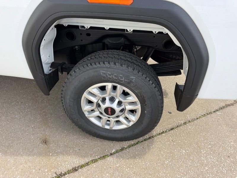 2025 GMC Sierra 2500HD Pro - Photo 6