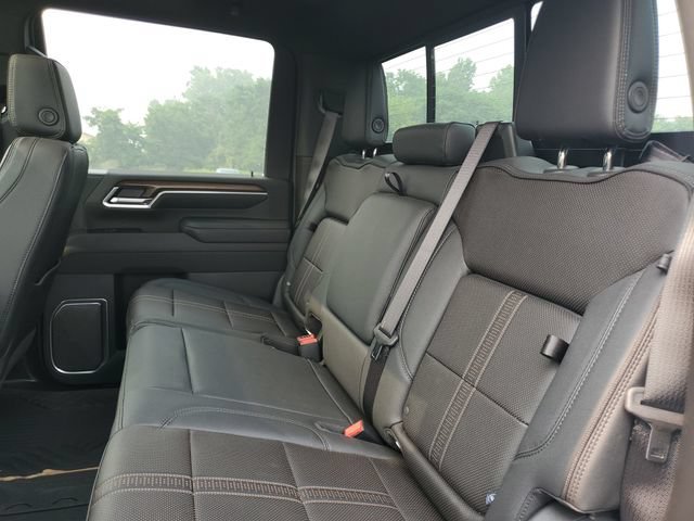 2026 Chevrolet Silverado 2500HD High Country - Photo 30