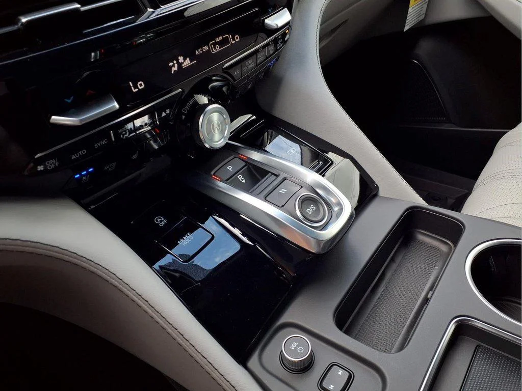 New 2026 Solar Silver Metallic Acura Advance Package image 23
