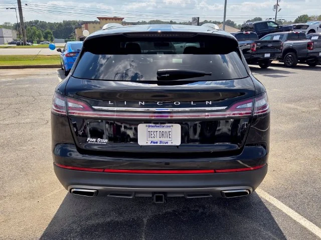 Used 2022 Black Lincoln Reserve image 6