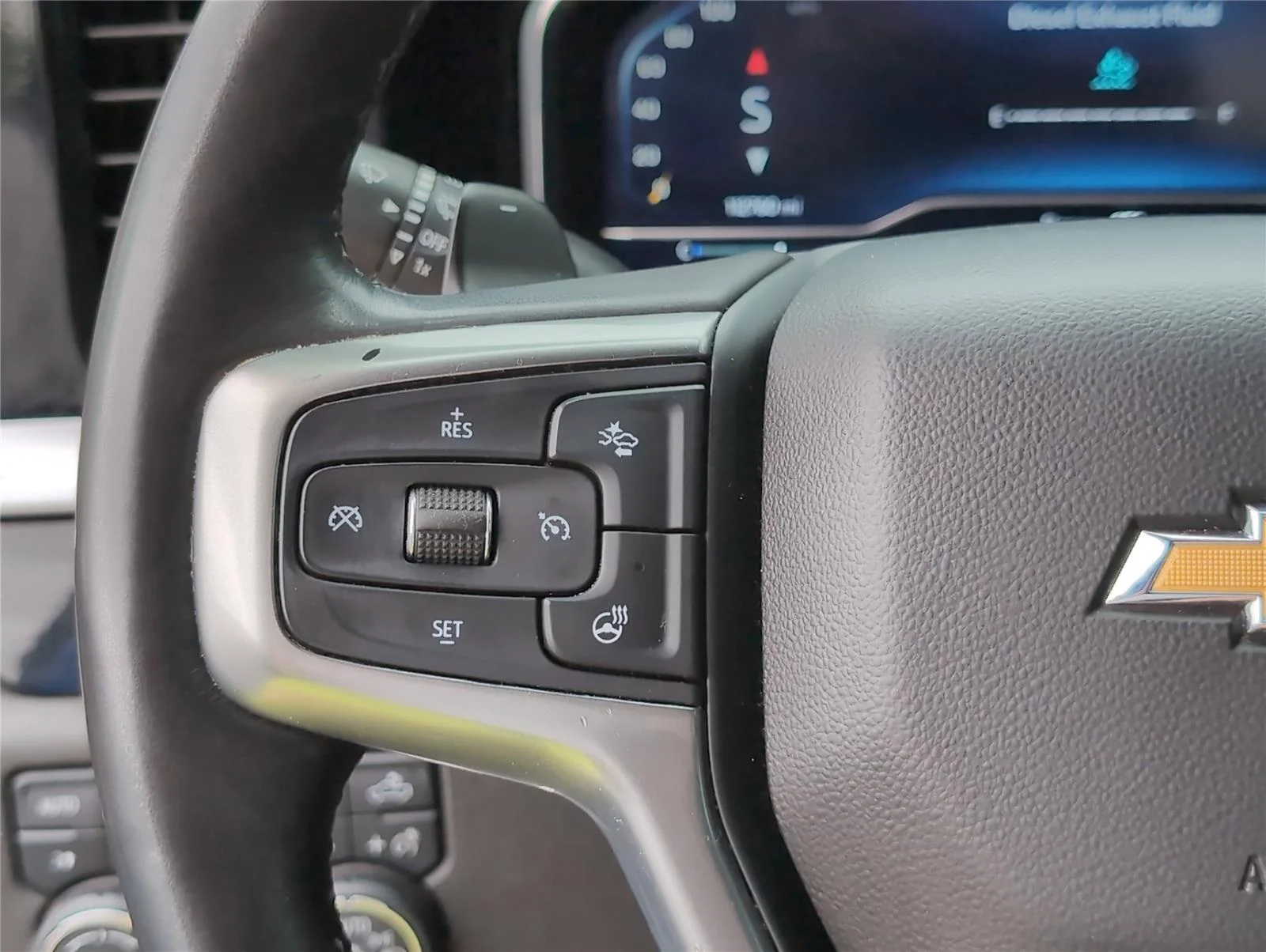 Used 2022 Glacier Blue Metallic Chevrolet LTZ image 26