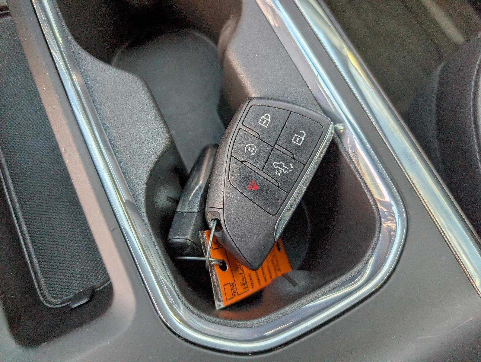 Used 2023 STERLING METALLIC GMC SLT image 23