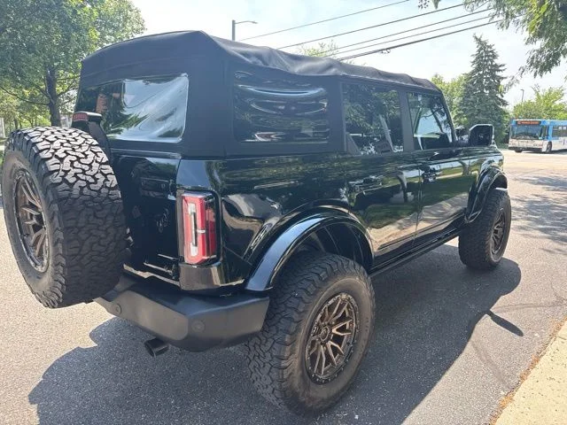 Used 2021 Black Ford Outer Banks image 7