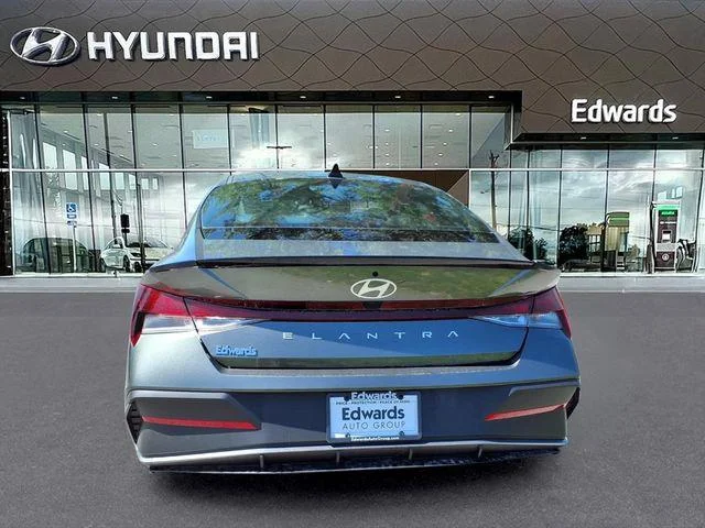 New 2026 Gray Hyundai SEL Sport image 5