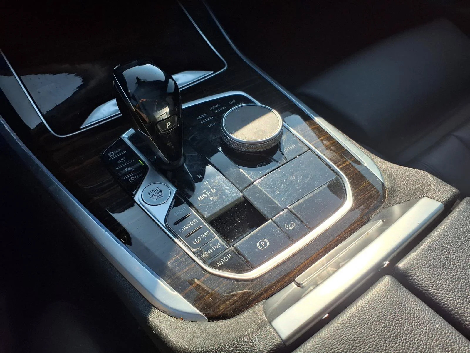 Used 2019 Arctic Gray Metallic BMW xDrive40i image 11