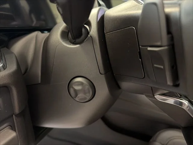 2026 Chevrolet Suburban High Country - Photo 22