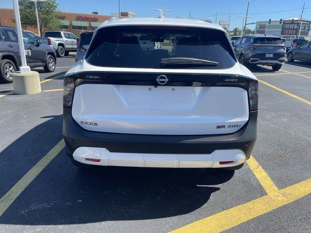 2025 Nissan Kicks SR AWD - Photo 33