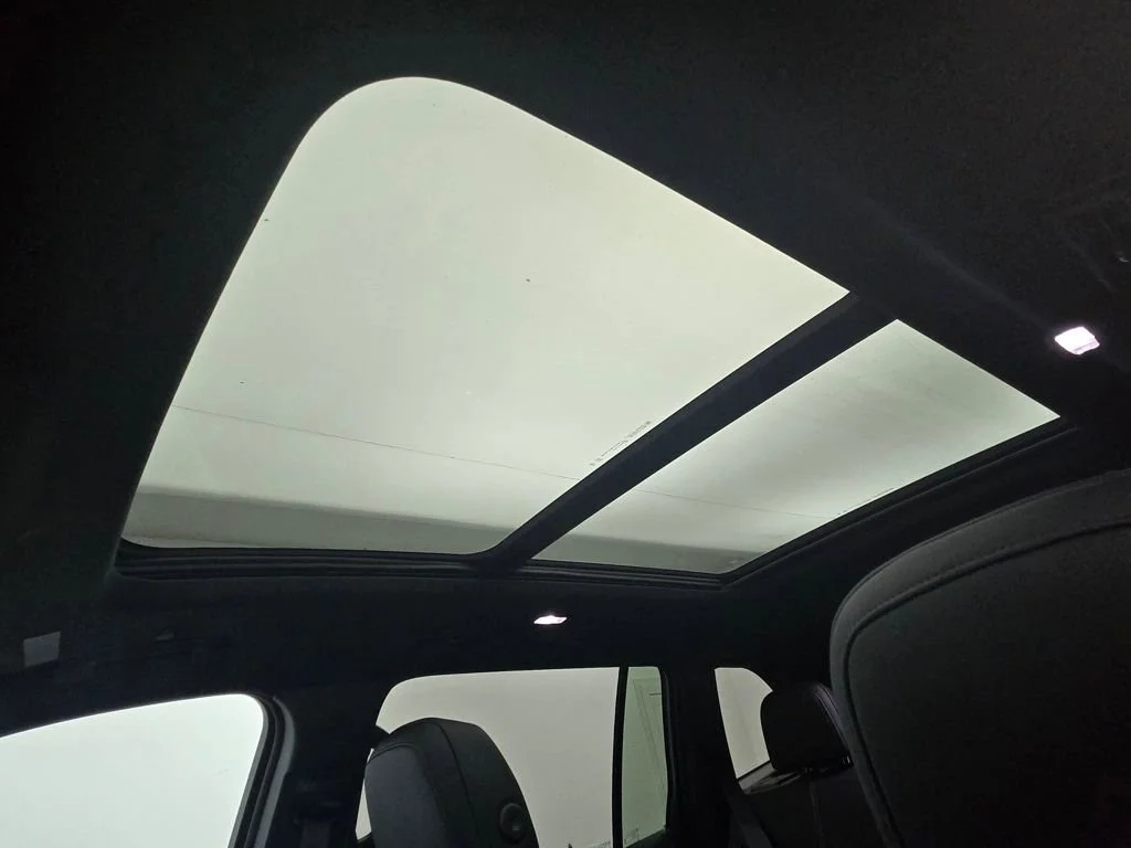 2026 GMC Acadia Elevation - Photo 10