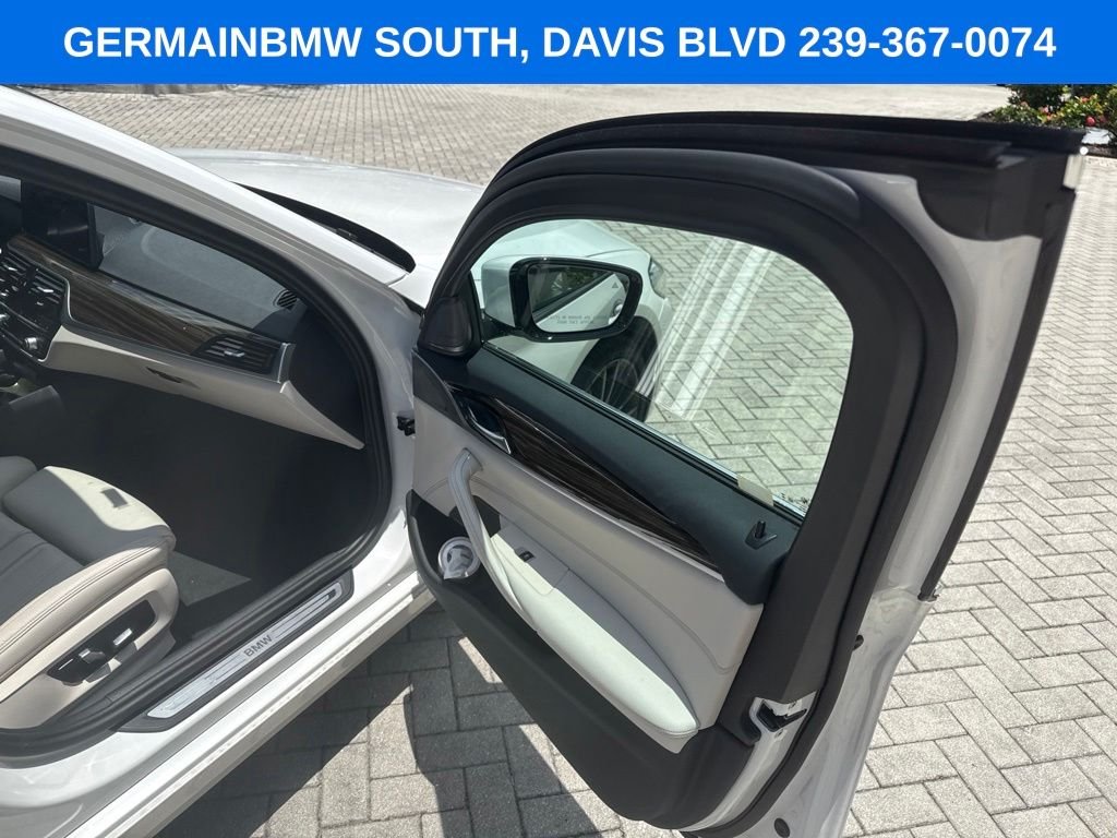Certified Used 2023 Mineral White Metallic BMW 540i image 20