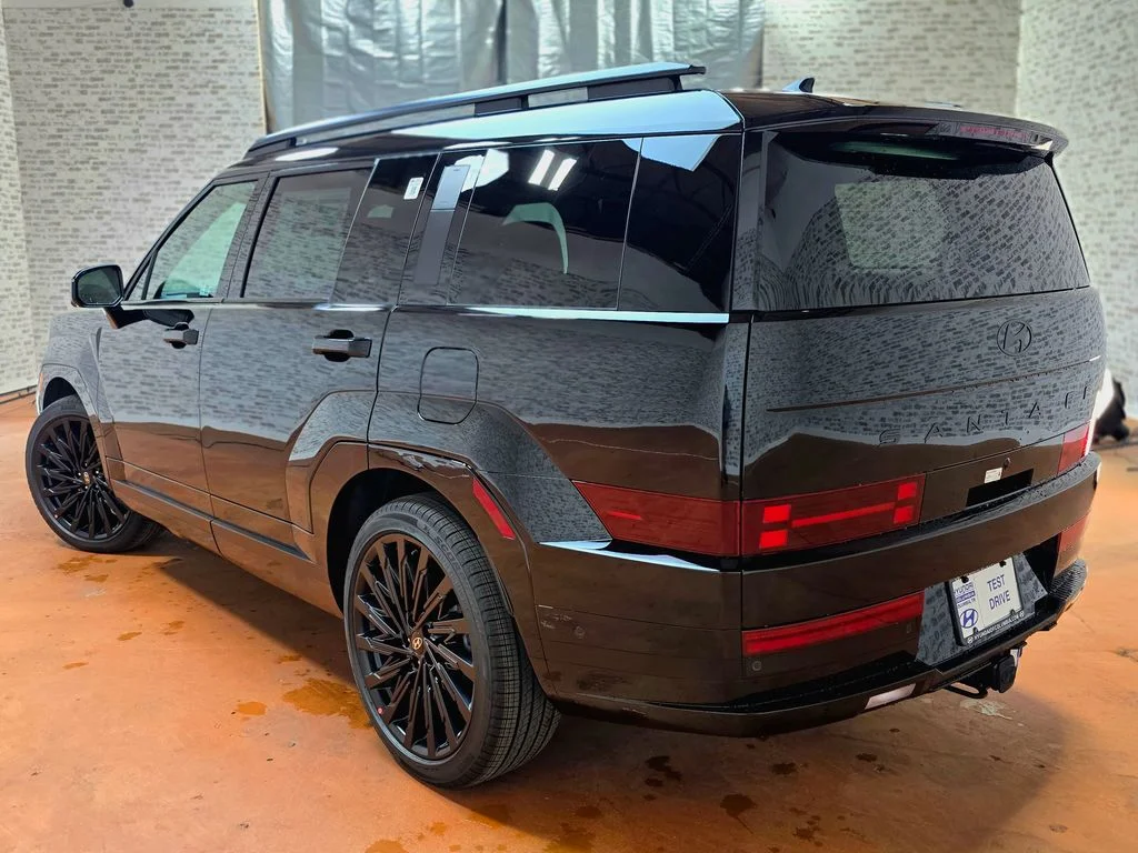 New 2026 Phantom Black Hyundai Calligraphy image 2